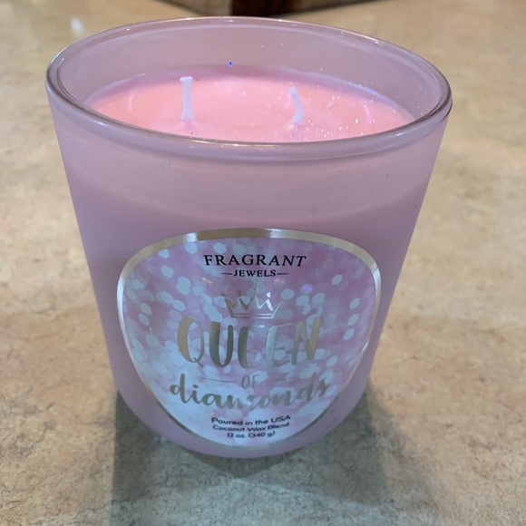 Fragrant Jewels Other - Queen of Diamonds Fragrant Jewels Candle!